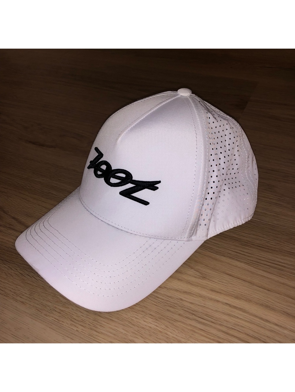 ZOOT TRIATHLON RACING MESH TRUCKER SNAPBACK HAT ADJUSTABLE SWIM BIKE RUN WHITE